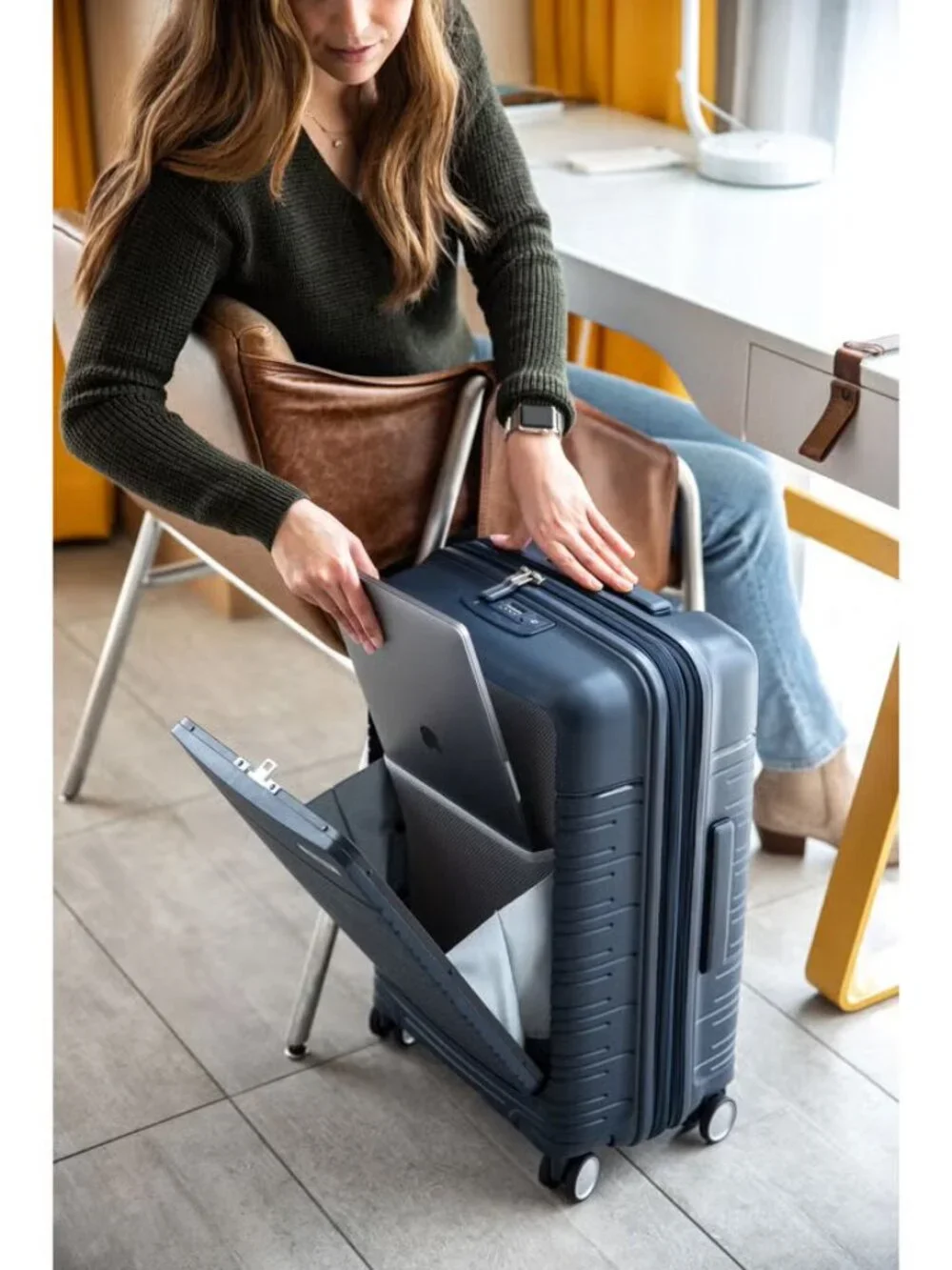Samsonite Elevation Plus Hardside Carry-On Pro Spinner Luggage Bag NEW